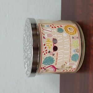 🛍️ Bath & Body Works CANDY CANE COLADA 3-Wick Candle